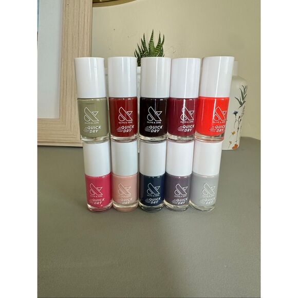 Olive and June 10x Quick Dry Nail Polish Multiple Colors New - Picture 1 of 3